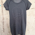 Lululemon Swiftly Tech Short Sleeve Shirt, Blue Stripe Photo 0