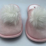 Victoria's Secret Victoria’s Secret size large pink slippers tradwife, faux fur , princess Photo 0