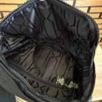 Hunter Black Nylon 3 Way Top Clip Crossbody Photo 6