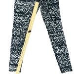 Nike  Black Gray White Mottled Print Camouflage Soft Pull On Leggings size M Photo 1