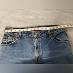 Levi's Levi’s 550 Size 12 Classic Relaxed Tapered Leg Medium Wash High Rise Jeans Photo 8
