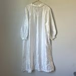 Barbizon VTG Robe Women L/S Embroidered Floral/Eyelet Bodice 1/2 Zip Sz Lg/XL 🟢 White Photo 7