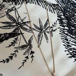 gold balloon dog necklace Photo 0