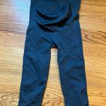 Blanqi Maternity Belly Support Crop Leggings size medium Photo 2