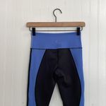 Zyia  Active Light n Tight Hi-Rise Mesh Block Multi 7/8 Legging Colorblock Size 2 Photo 8