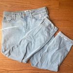 Denizen from Levi's Denizen Levi’s Light Faded Blue Mid Rise Boyfriend Distressed Jeans Size 8 Photo 0