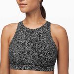 Lululemon  energy‎ bra high neck size 10 NWT Photo 3