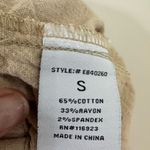 easel  Women's Cream Cropped Pants Photo 3