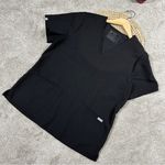 FIGS Women’s Casma Three-Pocket Scrub Top Shortsleeve in Black Size L Photo 2