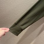 Columbia  Women’s Green Thermal Knit Henley Style Shirt Size XL Photo 5