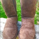 UGG  classic short boots brown for women 🎉🎉🎉 Photo 1