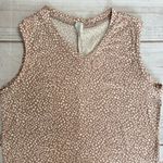 Acting Pro  Pale Mauve Sleeveless V Neck Top With Ivory Dots Size Medium Photo 7