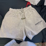 Essentials Fear of God short Photo 0