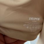 SKIMS Fits Everybody Scoop Plunge Bra Sand 42DDDD Photo 3