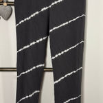 Aerie Gray White Stripe Leggings Size Large Photo 0