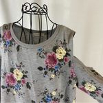 Retrology Gray Floral Cold Shoulder Sweatshirt Women’s Size Large Photo 70