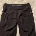 Athleta Black Capri Short Workout Hiking Athleisure Leggings size S inseam 16” Photo 7