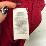 Lauren Ralph Lauren Women’s 4P Red Lace Vneck Short Sleeve Dress Photo 2