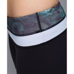 Lululemon  Groove Short *Full-On Luon Black Blue Mid Rise Athletic Shorts Size 4 Photo 7