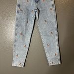 Arizona High Rise Mom Jeans Women’s 9 Light Wash Cherry Embroidered Denim Photo 8