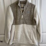 Magellan outdoors Magellan campfire fuzzy quarter zip Sherpa size small Photo 0