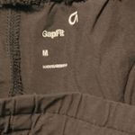 GapFit Black Cropped Wide Leg Athletic Pants Womens Size Medium Photo 2