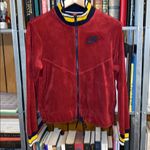Nike Sportswear French Terry Jacket
Team Red/Obsidian Photo 4