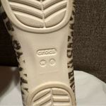 Crocs  Women's Shoes Size 6 Lina Graphic Leopard Ballet Flats Cream Black Trim Photo 5