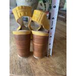 Brenda Zaro Shoes Womens Sz EU 35.5 mustard Leather Suede Slingback Heels Yellow Photo 9
