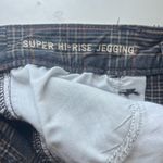 American Eagle  Grey Plaid Super Hi Rise Jeggings Size 10 Photo 5