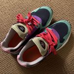 Adidas Falcon Sneakers Photo 1