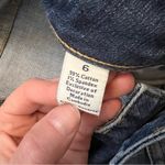 Vera Wang Simply Women's Blue Jeans Size 6 Distressed Straight Leg Low Rise Photo 4