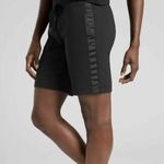 Athleta - Metro Downtown Short Black Athletic Training Travel Casual Workout Gym Photo 0