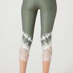 WEAR IT TO HEART green tie dye bra + legging coord set Photo 5