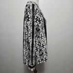 Buckle Bucke H.I.P Black & White Aztec Zip Detail Blouse Size Medium Photo 2