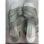 Croft & Barrow Womans Promptly Slip On Sandals 8 M Silver Strappy Open Toe Heel Photo 5