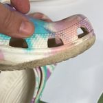 Crocs Tie dye pattern unisex sizing Photo 7