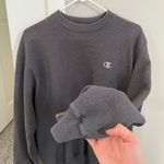 Champion Medium  Crewneck Photo 1
