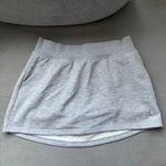Alo Yoga Accolade Skirt Athletic Heather Grey M Photo 6