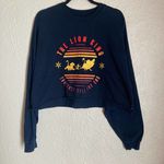 Disney The Lion King Hakuna Matata Dark Blue Cropped Spirit Jersey Size Medium Photo 0