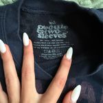 Goodie Two Sleeves goowe two sleeve Photo 1