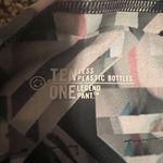 Nike Dri-FIT Geometric Print Leggings High-Waist Compression Workout Pants M Photo 3