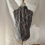 MELLODAY Black and White Sleeveless Blouse with Mock Neck and Mandarin Collar Photo 1