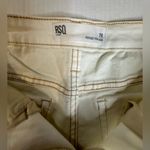 RSQ  Ivory/ Cream High Rise Short 2 Distressed Fringed Button Closure Size 26 NWT Photo 7