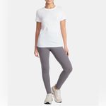 Avia NWT - Seamless Tee with Short Sleeves. Photo 3