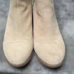 Toms Everly Cut Out Leather Suede Stacked Heel Booties Cream Womens 9 Almond Toe Photo 1
