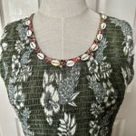 Faith long green seashell trim Hawaiian dress Size M Photo 3
