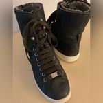 UGG  women black leather platform Starlyn sneaker boots size 7 Photo 3