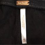 Free People  Women's Midnight Black Faux Suede Skinny Pants Size XS Photo 4