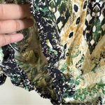 Fig And Flower XL Animal Print Green Tan Top Scoop Neck Relaxed Fit Pullover Photo 5